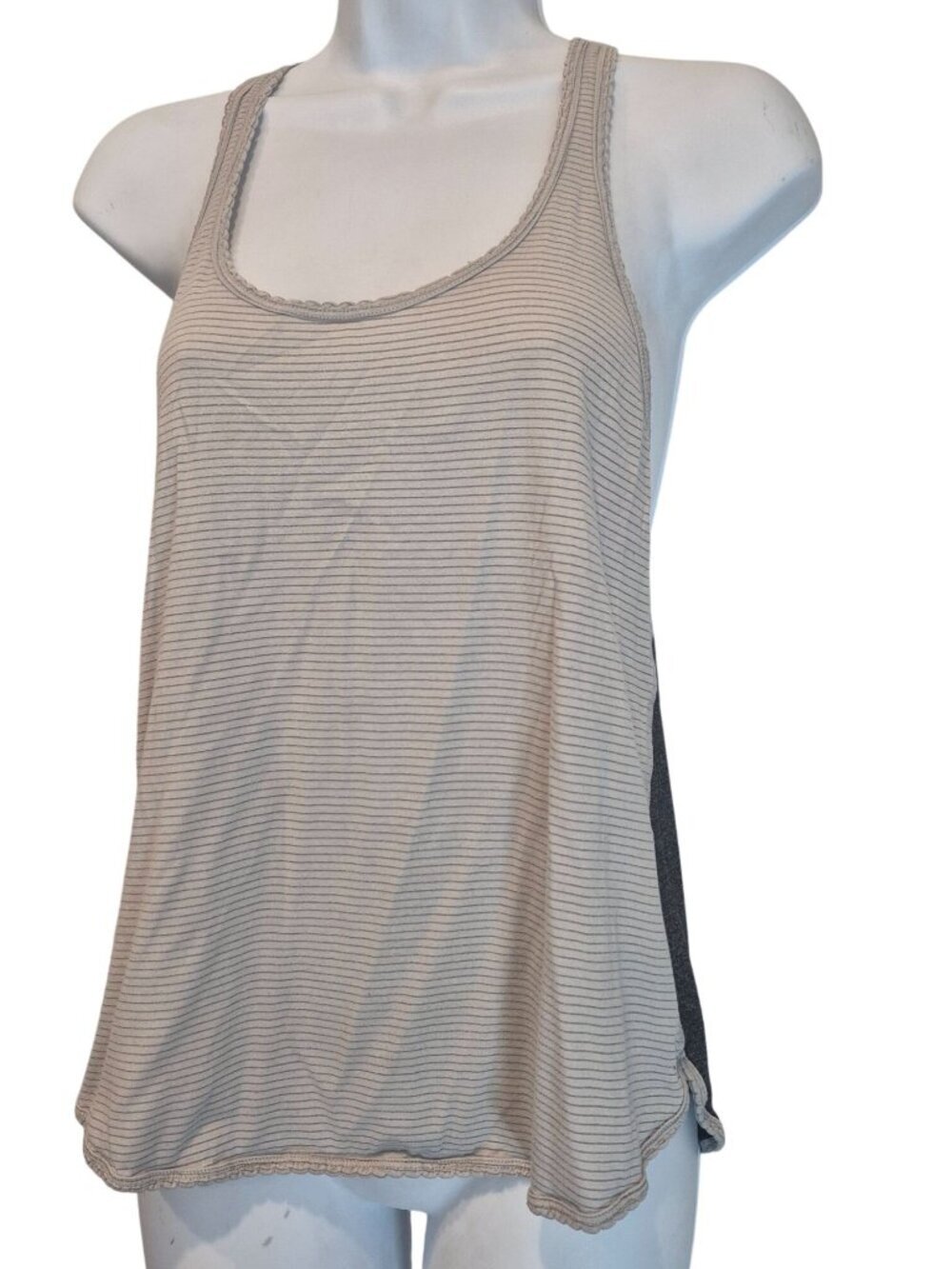 Lululemon Gray Striped Racerback Tank Top Womens Small 4 Gym Athletic Outdoor